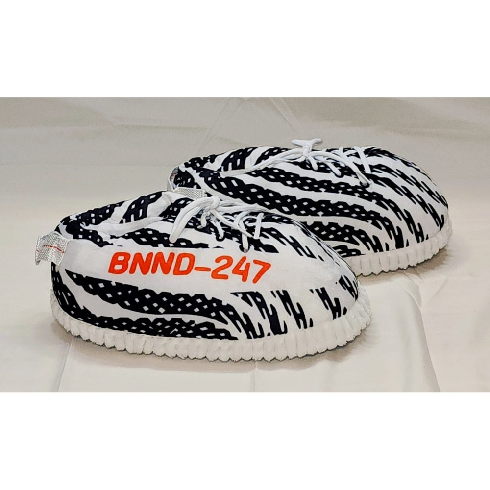 350 BNND-247 Slippers One Size Fits Most Adidas Fuzzy Ultra Plush New π₯